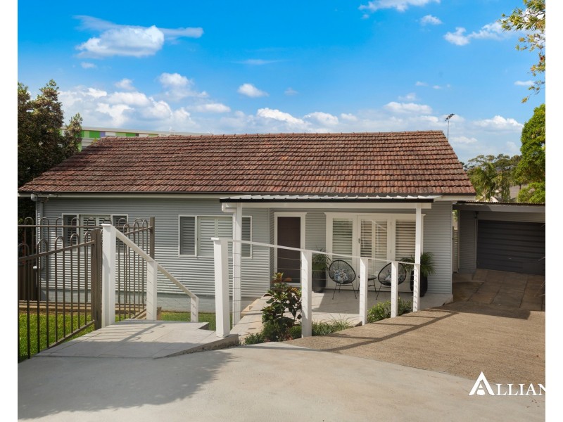 29 Stretham Avenue, Picnic Point NSW 2213