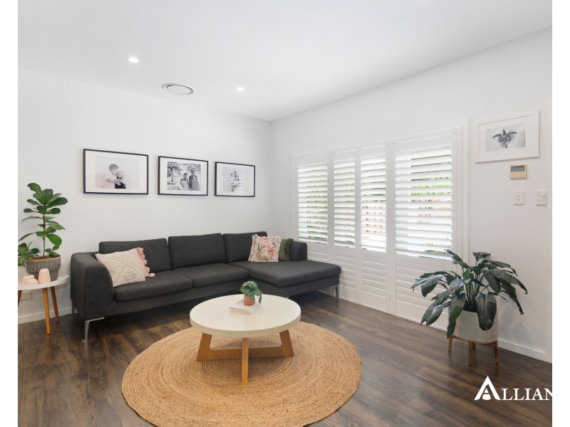 29 Stretham Avenue, Picnic Point NSW 2213