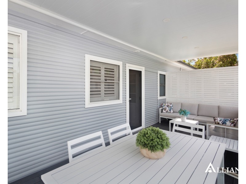 29 Stretham Avenue, Picnic Point NSW 2213