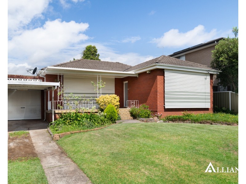 9 Drake Street, Panania NSW 2213