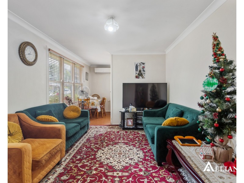 25 Willan Drive, Cartwright NSW 2168