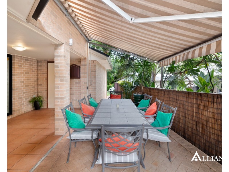 208 Lambeth Street, Picnic Point NSW 2213