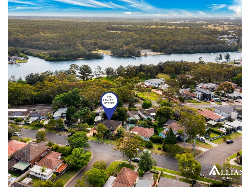 208 Lambeth Street, Picnic Point NSW 2213