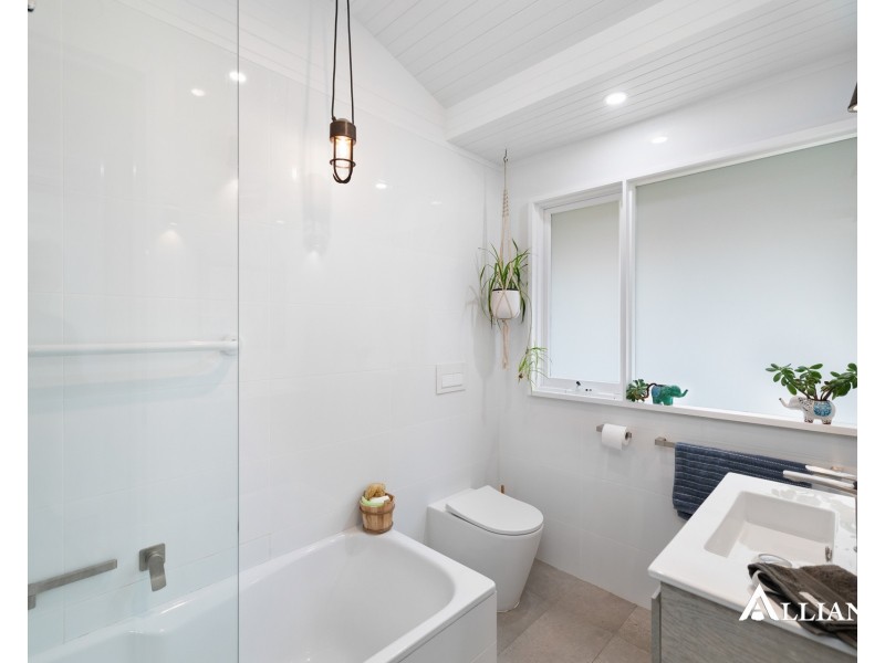 27 Garnsey Avenue, Panania NSW 2213