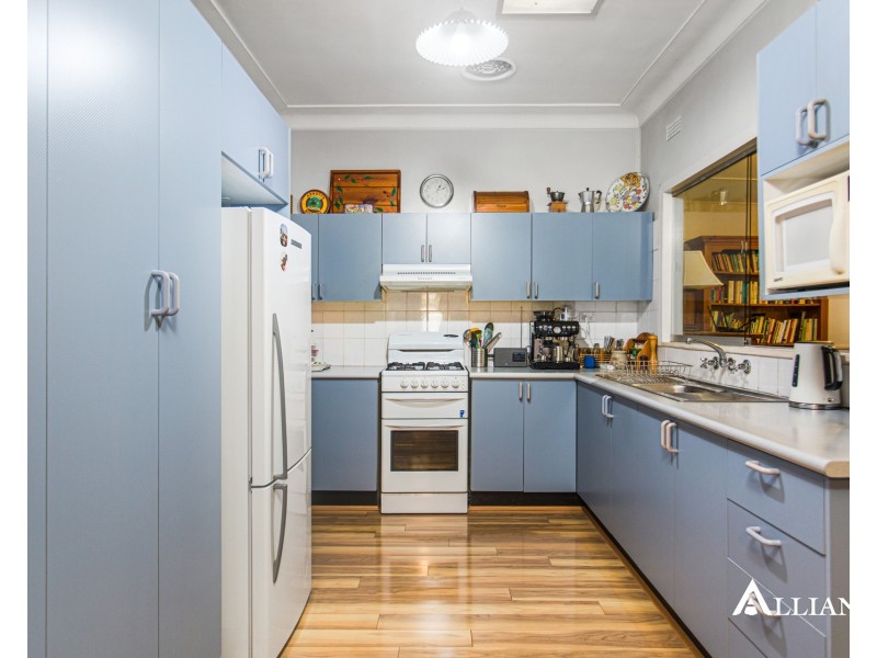 10 Ferndale Road, Revesby NSW 2212