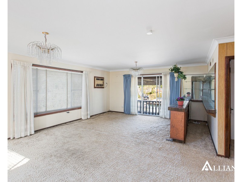 20 Kelvin Parade, Picnic Point NSW 2213