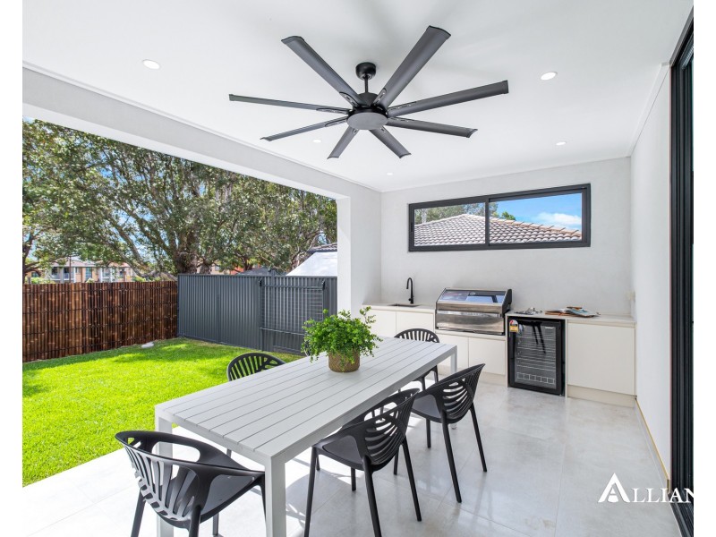 24 Park Road, East Hills NSW 2213