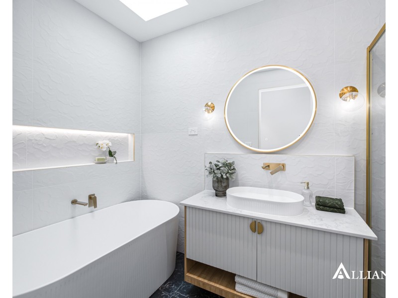 24 Park Road, East Hills NSW 2213