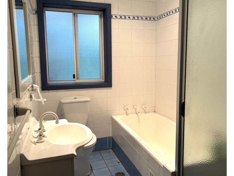 5 Anderson Avenue, Panania NSW 2213