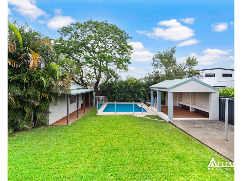 130 Kennedy Street, Picnic Point NSW 2213