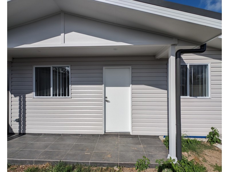 1/597 Henry Lawson Drive, East Hills NSW 2213