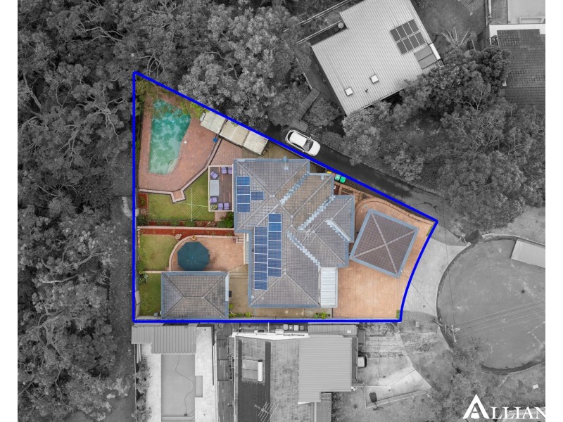 17 Graham Place, Picnic Point NSW 2213