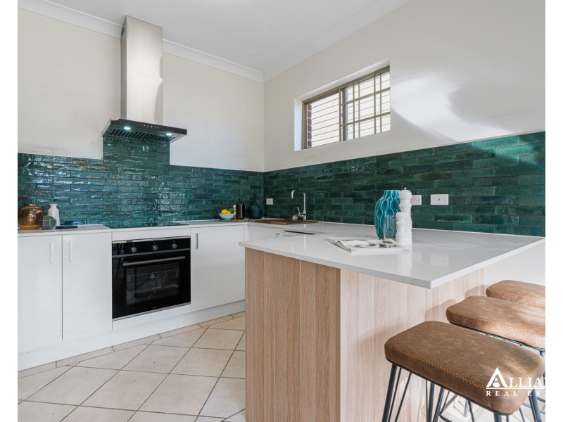 2/14 Kingston Avenue, Panania NSW 2213