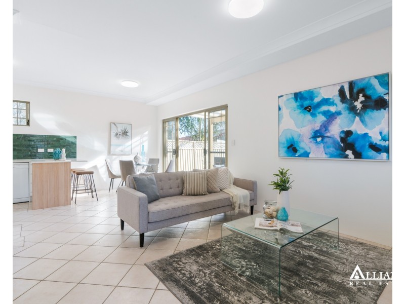 2/14 Kingston Avenue, Panania NSW 2213