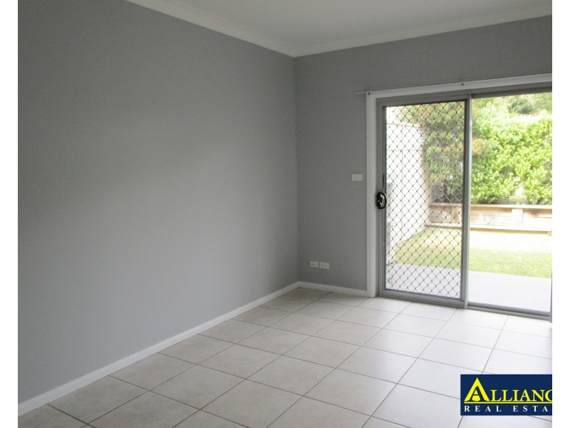 38A Thomas Street, Picnic Point NSW 2213