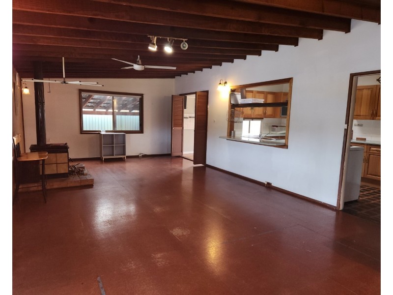 102 Kennedy Street, Picnic Point NSW 2213