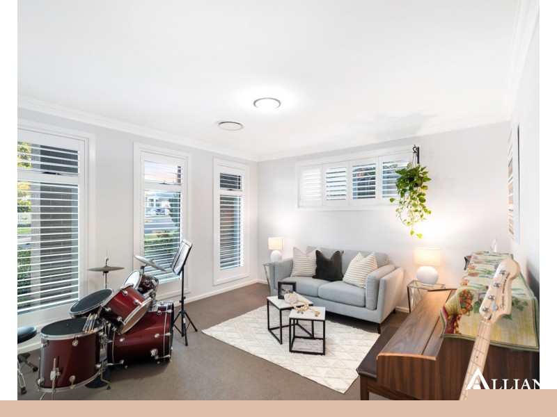 1 Sunshine Parade, Peakhurst Heights NSW 2210