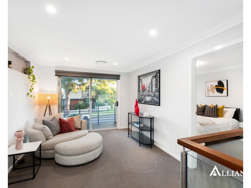 1 Sunshine Parade, Peakhurst Heights NSW 2210