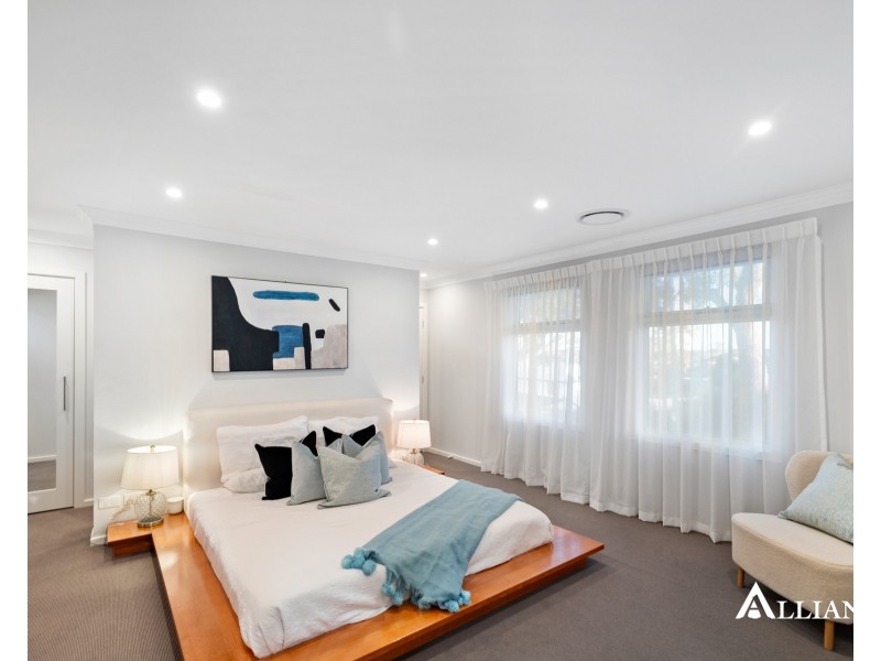 1 Sunshine Parade, Peakhurst Heights NSW 2210