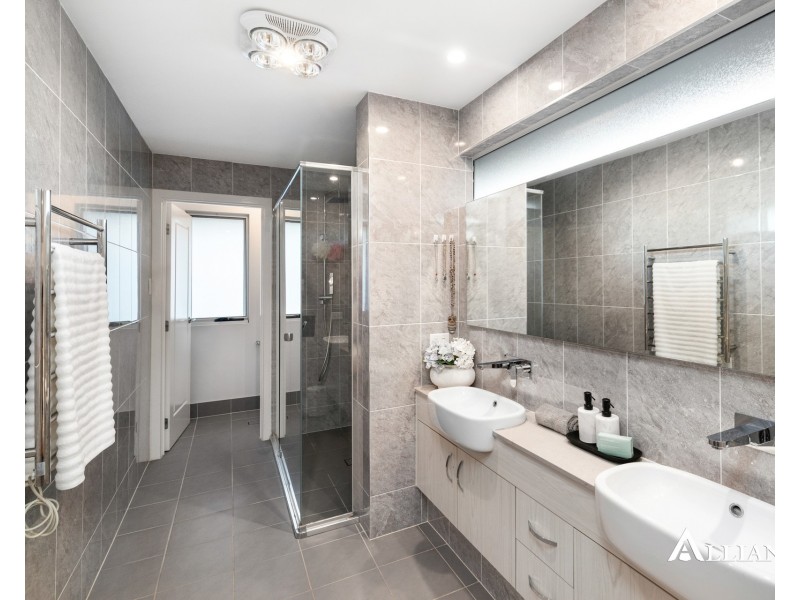 1 Sunshine Parade, Peakhurst Heights NSW 2210