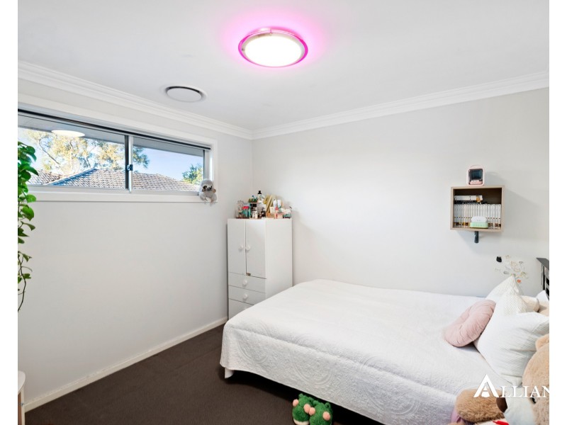 1 Sunshine Parade, Peakhurst Heights NSW 2210