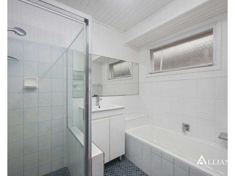 62 Raleigh Road, Milperra NSW 2214