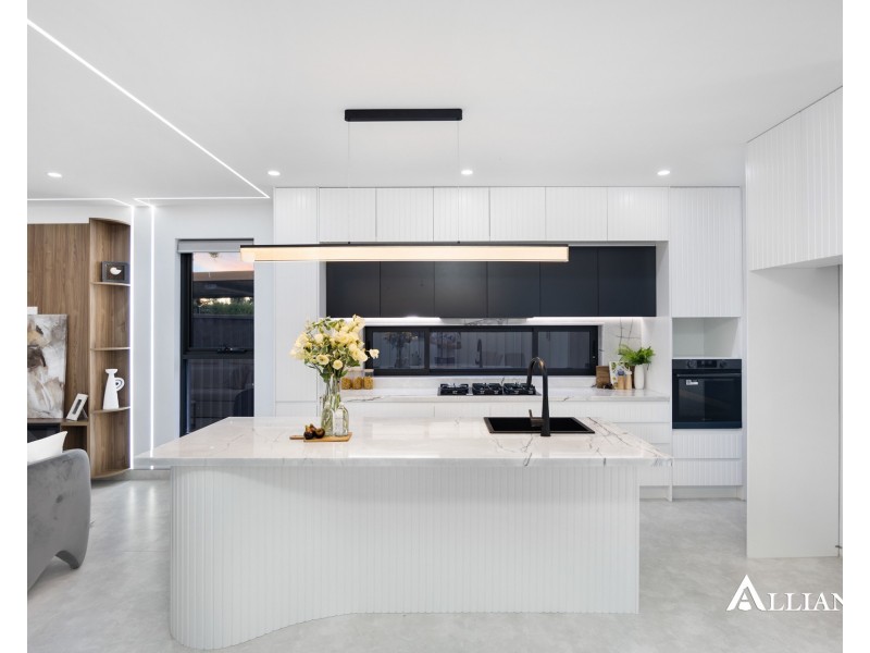 21A Edinburgh Drive, Revesby Heights NSW 2212