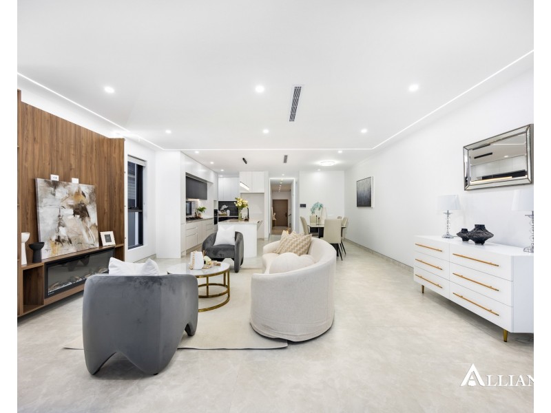 21A Edinburgh Drive, Revesby Heights NSW 2212