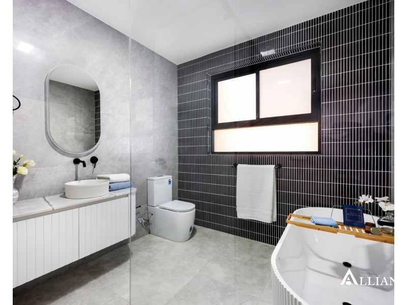 21A Edinburgh Drive, Revesby Heights NSW 2212