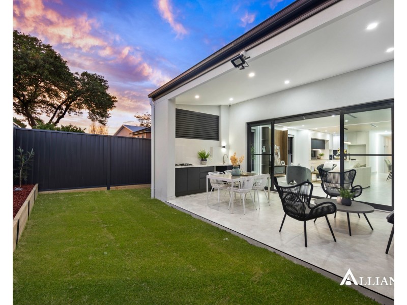 21A Edinburgh Drive, Revesby Heights NSW 2212