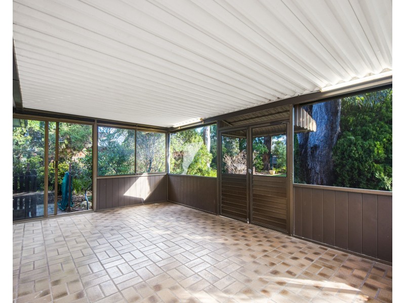 54 Austin Boulevard, Picnic Point NSW 2213