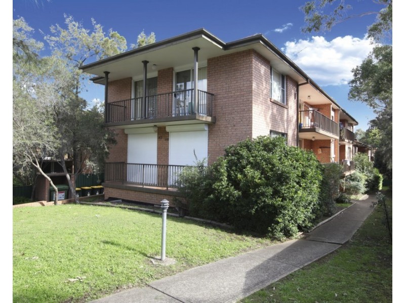 3/42-44 Sir Joseph Banks Street, Bankstown NSW 2200