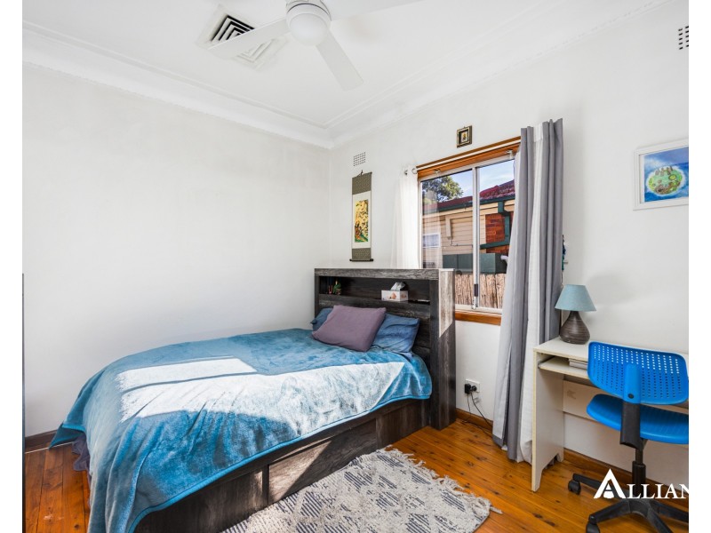 185 Bransgrove Road, Panania NSW 2213