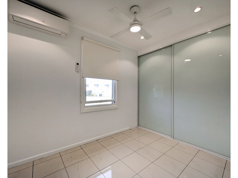 11 Sealy Street, Mount Lewis NSW 2190