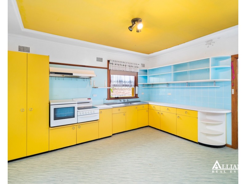 63 Ramsay Road, Picnic Point NSW 2213