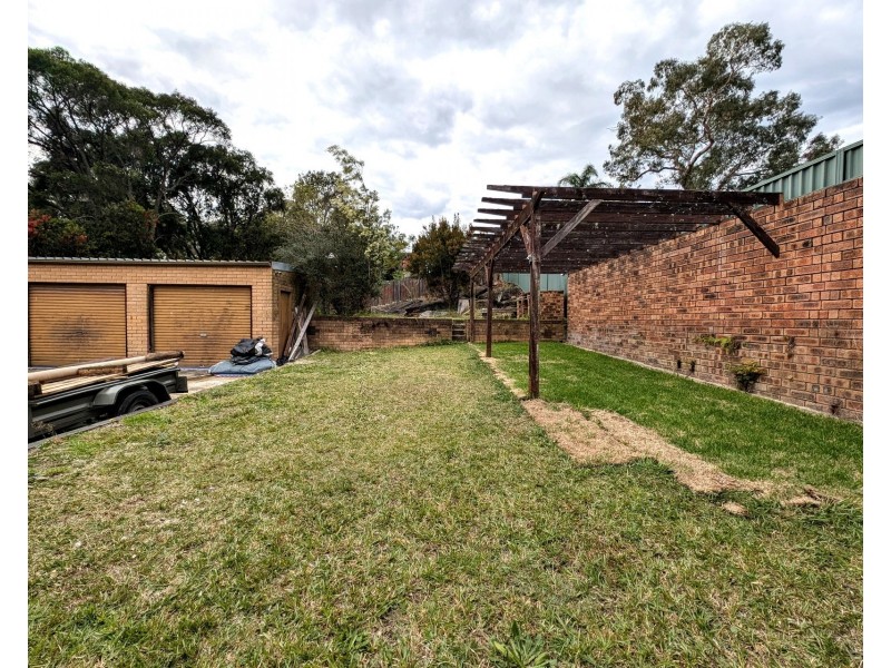 4 Araluen Place, Sutherland NSW 2232
