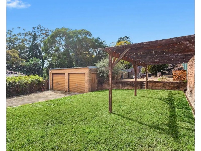 4 Araluen Place, Sutherland NSW 2232