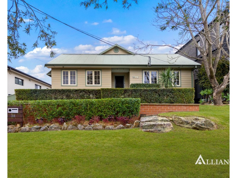 38 Doris Street, Picnic Point NSW 2213