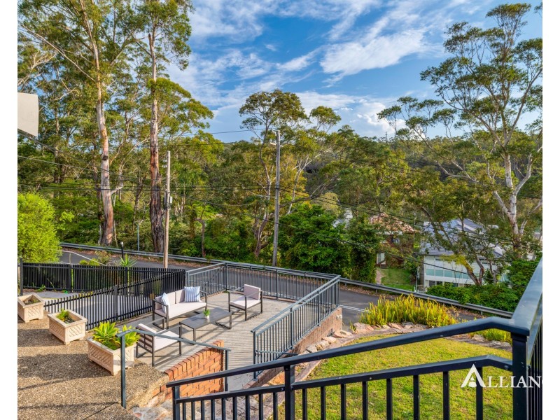 16 Carinya Road, Picnic Point NSW 2213