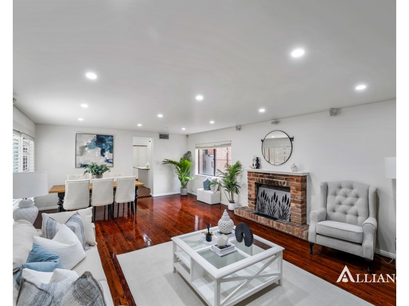 16 Carinya Road, Picnic Point NSW 2213