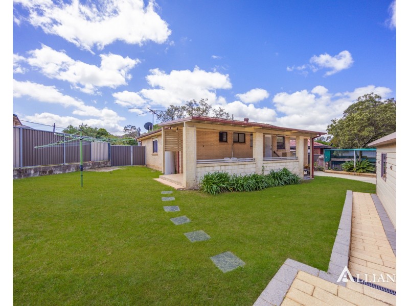 5 Meteren Close, Milperra NSW 2214