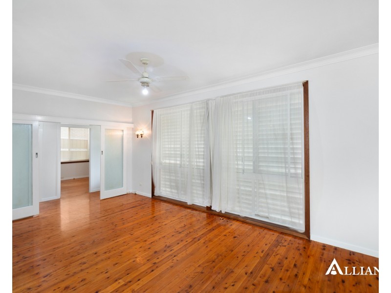 9 Drake Street, Panania NSW 2213