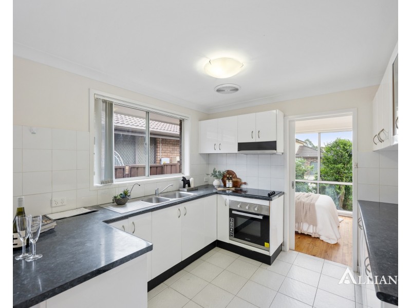 17 Eynham Road, Milperra NSW 2214