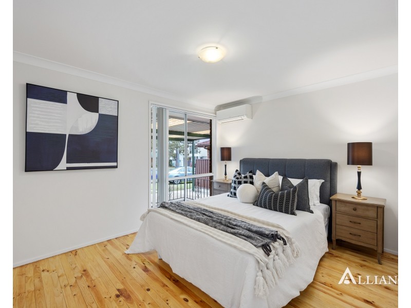 17 Eynham Road, Milperra NSW 2214