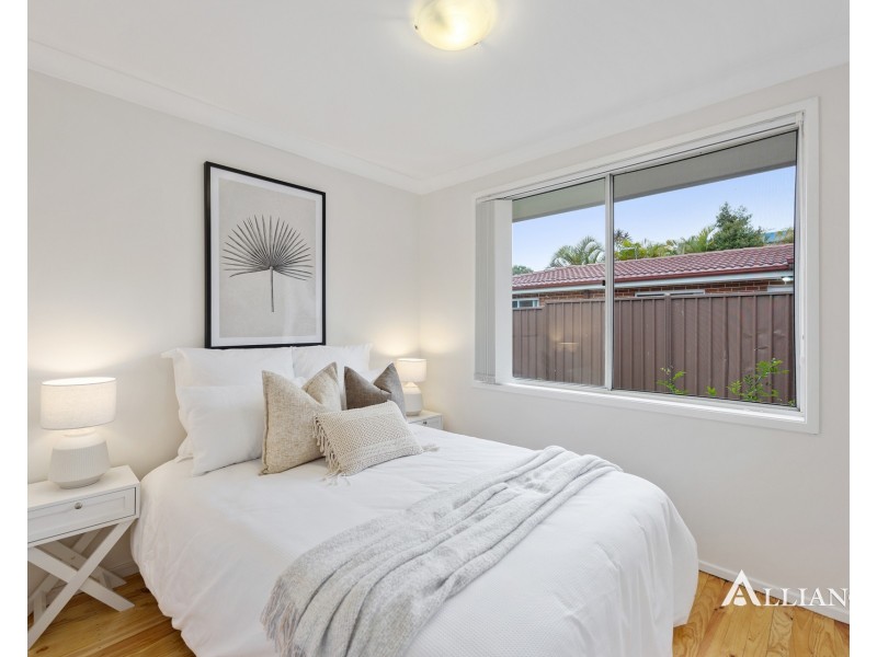 17 Eynham Road, Milperra NSW 2214