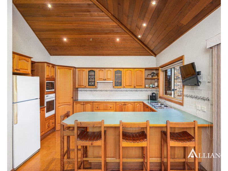 850A Henry Lawson Drive, Picnic Point NSW 2213