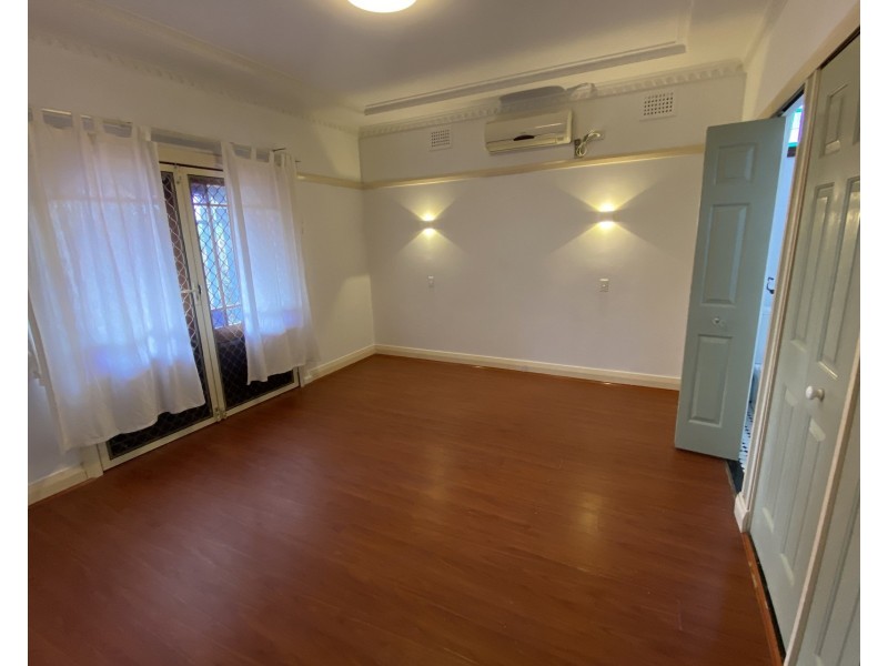 15 Eastern Avenue, Revesby NSW 2212