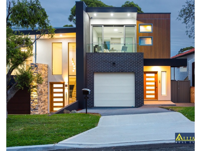 14 Karen Avenue, Picnic Point NSW 2213