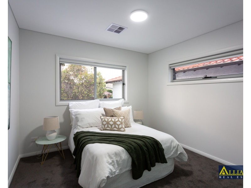 14 Karen Avenue, Picnic Point NSW 2213