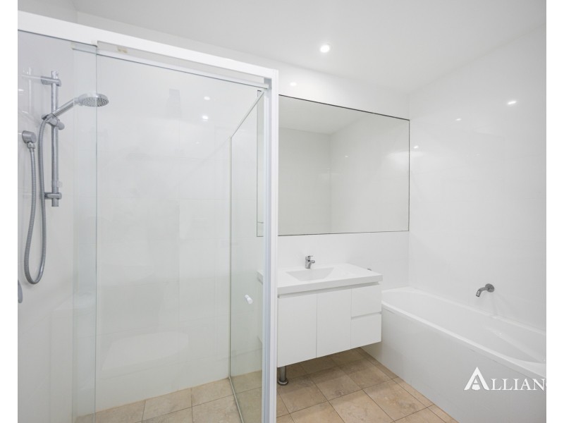 4/180 Lambeth Street, Picnic Point NSW 2213